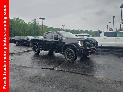 2024 GMC Sierra 2500 AT4