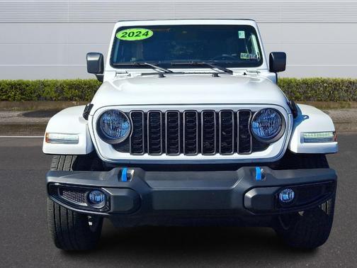2024 Jeep Wrangler 4xe Sport