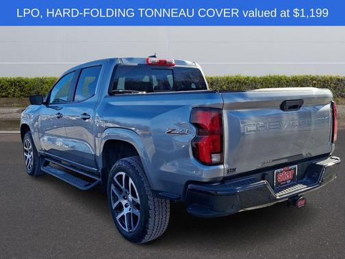 Sterling Gray Metallic 2023 Chevrolet Colorado Z71