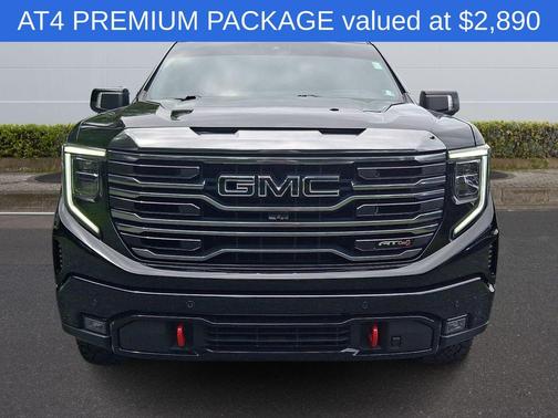 Onyx Black 2022 GMC Sierra 1500 AT4