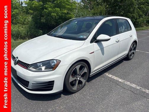 2015 Volkswagen Golf GTI 2.0T SE 4-Door