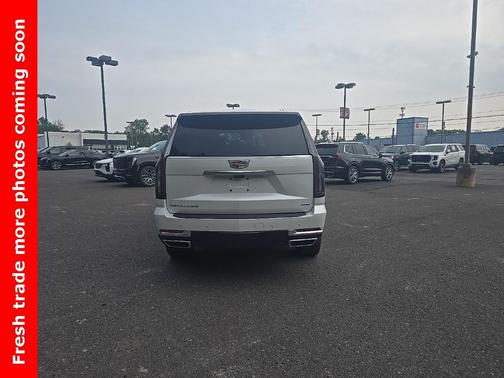 2025 Cadillac Escalade Premium Luxury