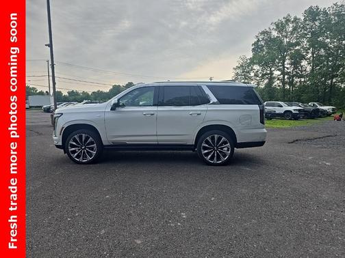 2025 Cadillac Escalade Premium Luxury