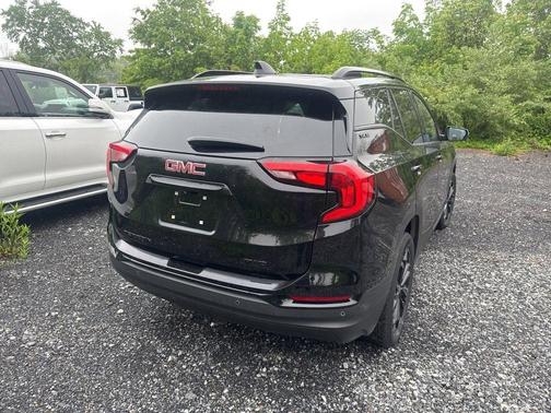 2021 GMC Terrain SLE