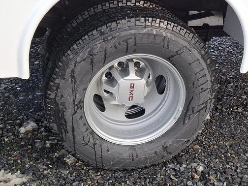 2025 GMC Sierra 3500 Pro