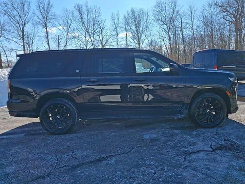 2021 Cadillac Escalade ESV Sport