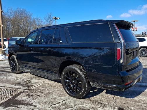 2021 Cadillac Escalade ESV Sport