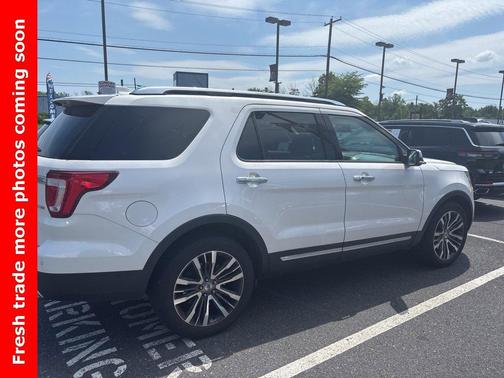 2017 Ford Explorer Platinum