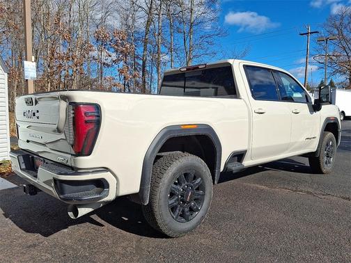 2026 GMC Sierra 2500 AT4