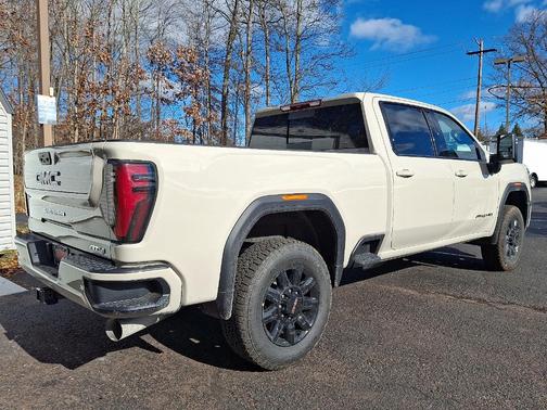 2026 GMC Sierra 2500 AT4