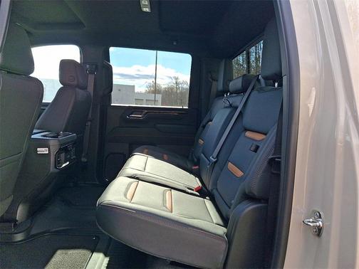 2026 GMC Sierra 2500 AT4