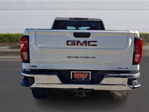 2022 GMC Sierra 2500 SLE