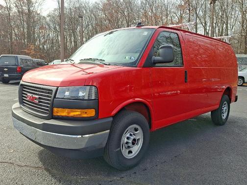2025 GMC Savana 2500 Work Van