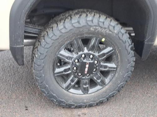 2026 GMC Sierra 2500 AT4X