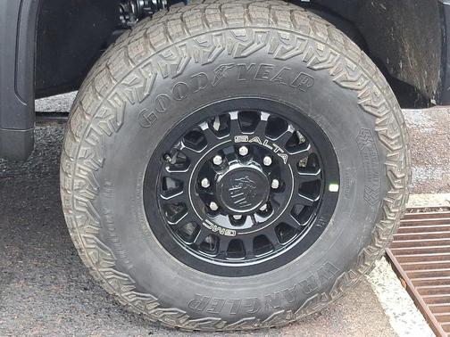 2026 GMC Sierra 2500 AT4X