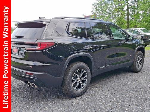 2025 GMC Acadia AT4