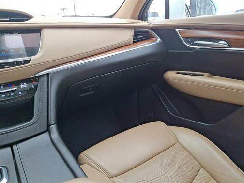 2019 Cadillac XT5 Platinum