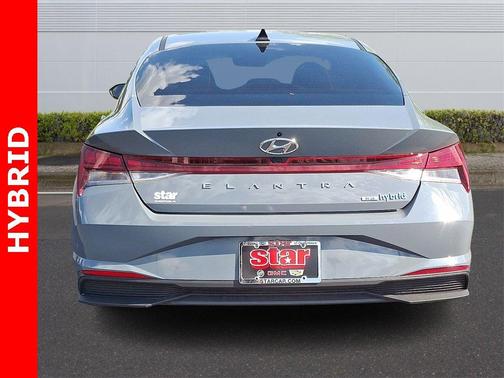 2022 Hyundai ELANTRA HEV Blue