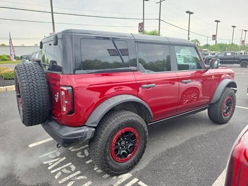 Ruby Red Metallic 2025 Ford Bronco Badlands