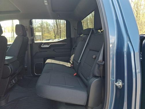 Blue 2026 GMC Sierra 1500 Elevation