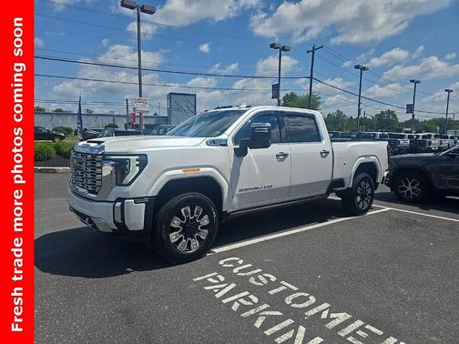 2024 GMC Sierra 2500 Denali
