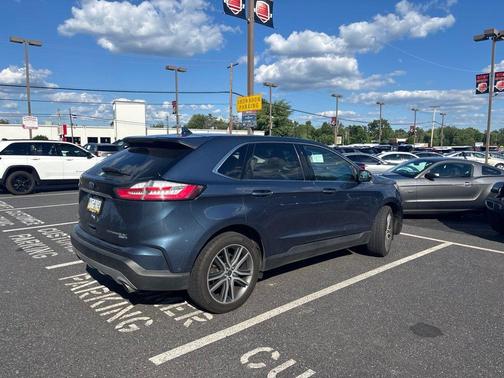 Blue 2019 Ford Edge Titanium