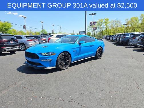 Grabber Blue 2022 Ford Mustang GT