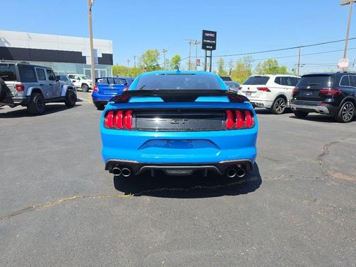 Grabber Blue 2022 Ford Mustang GT