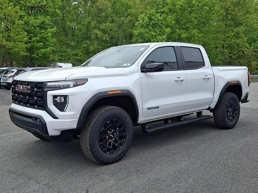 White 2026 GMC Canyon Elevation