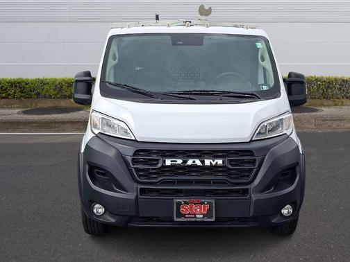 Bright White Clearcoat 2023 RAM ProMaster 3500 Low Roof