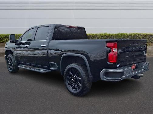 2024 Chevrolet Silverado 3500 LTZ
