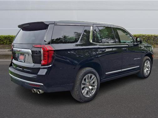 Onyx Black 2024 GMC Yukon Denali