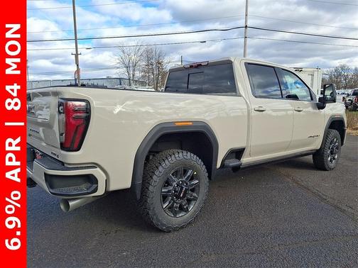 2026 GMC Sierra 2500 AT4