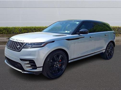 Hakuba Silver 2022 Land Rover Range Rover Velar R-Dynamic S