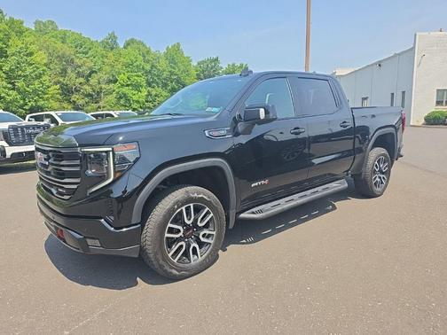 Onyx Black 2024 GMC Sierra 1500 AT4