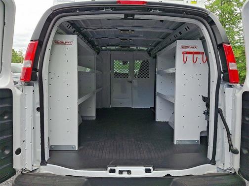 2025 GMC Savana 2500 Work Van