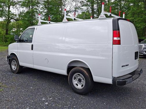 2025 GMC Savana 2500 Work Van