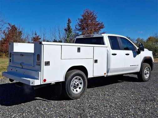 2025 GMC Sierra 3500 Pro