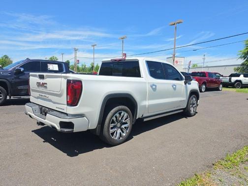 White Frost 2024 GMC Sierra 1500 Denali