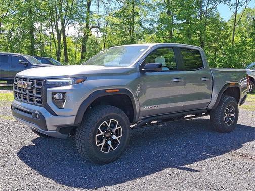 2025 GMC Canyon AT4