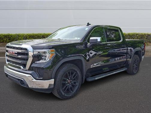 Onyx Black 2019 GMC Sierra 1500 SLE