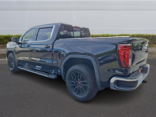 Onyx Black 2019 GMC Sierra 1500 SLE