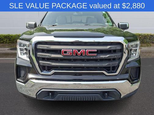 Onyx Black 2019 GMC Sierra 1500 SLE