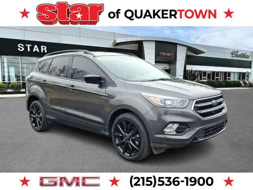 Magnetic Metallic 2018 Ford Escape SE