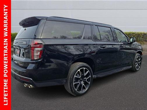 2022 Chevrolet Suburban RST