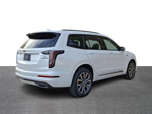 2022 Cadillac XT6 Sport AWD