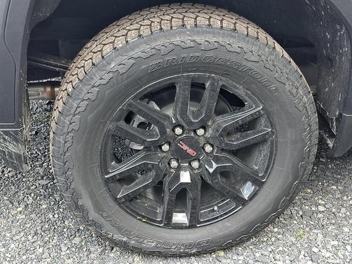 White 2026 GMC Sierra 1500 Elevation