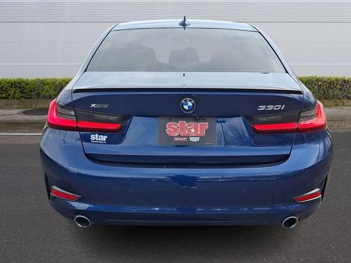 2020 BMW 330 i xDrive