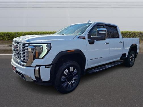 2024 GMC Sierra 2500 Denali