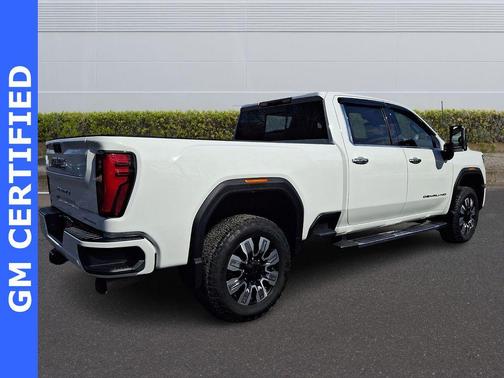 2024 GMC Sierra 2500 Denali